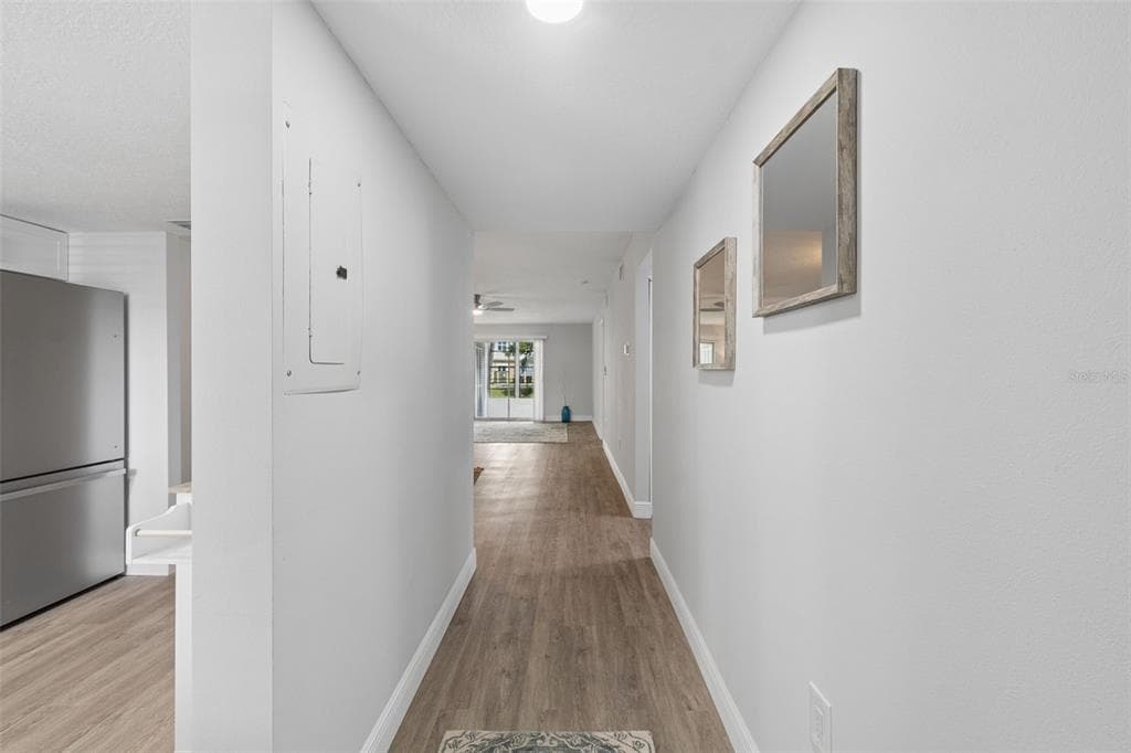 3074 LAKE BAYSHORE DR O-120 photo 4