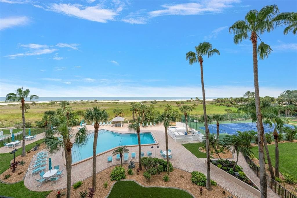 1230 GULF BOULEVARD 403 photo 16