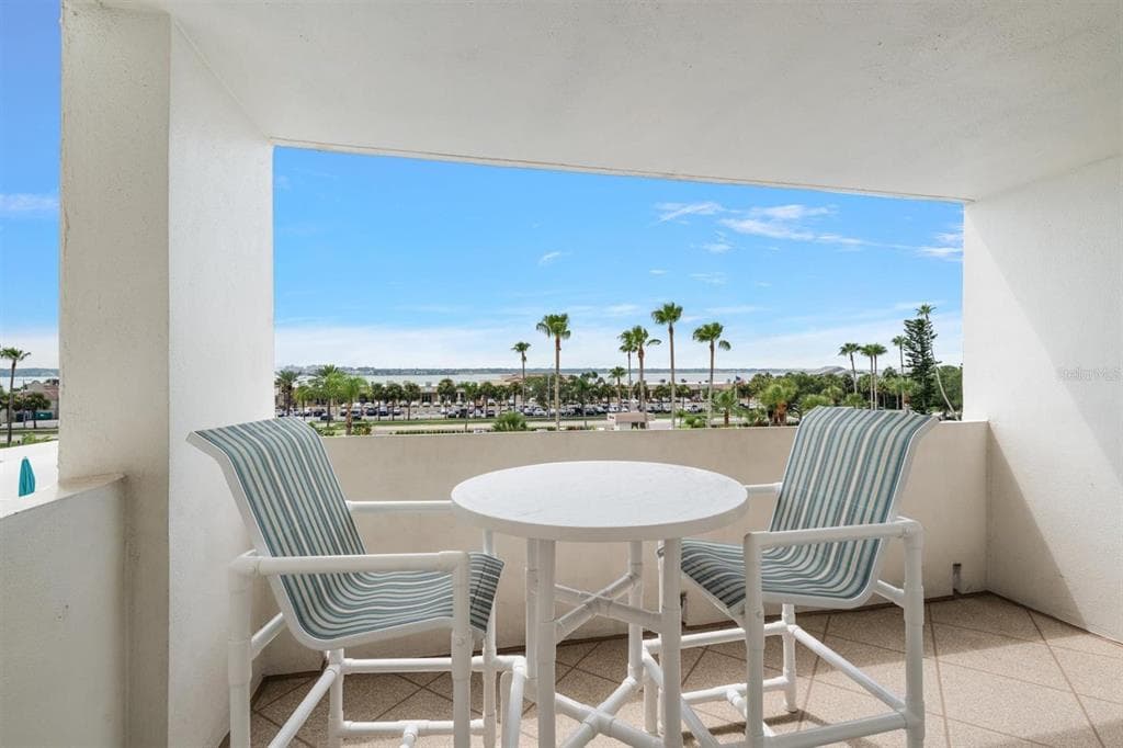 1230 GULF BOULEVARD 403 photo 14