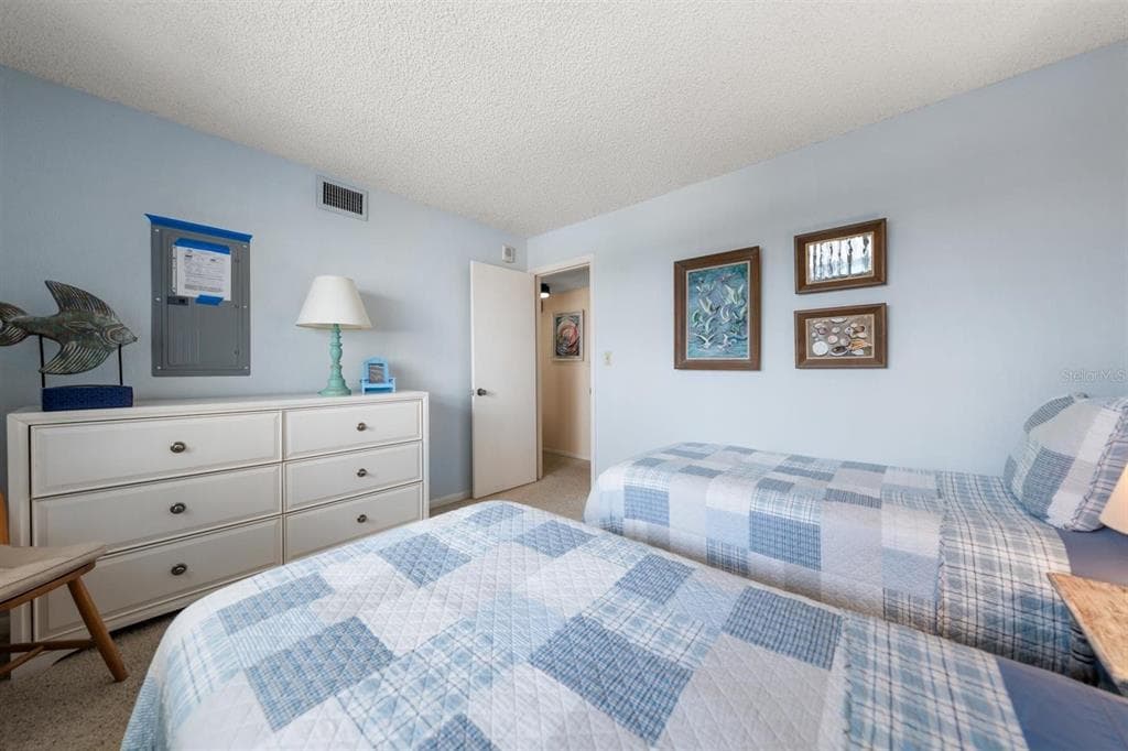 1230 GULF BOULEVARD 403 photo 21