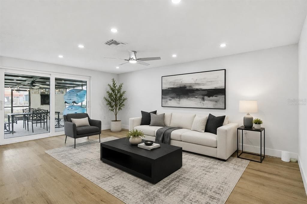 9911 ISLAND HARBOR DRIVE photo 5
