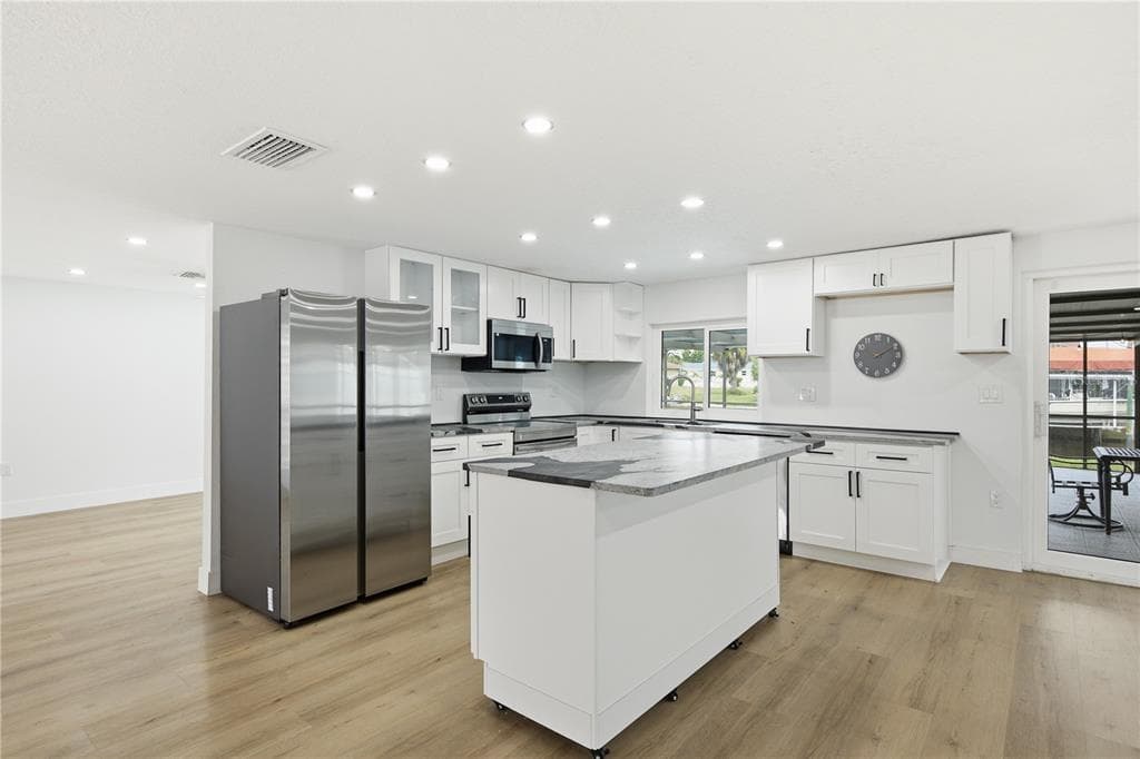 9911 ISLAND HARBOR DRIVE photo 9