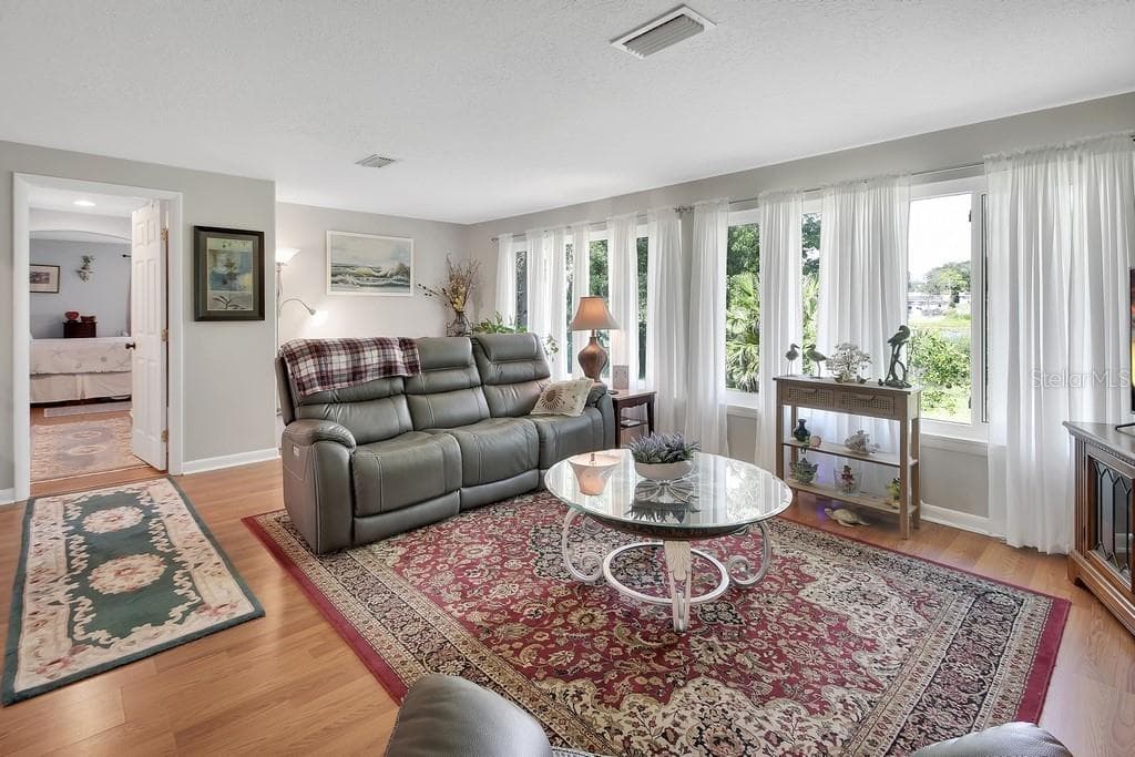 50 BONITA ROAD photo 11