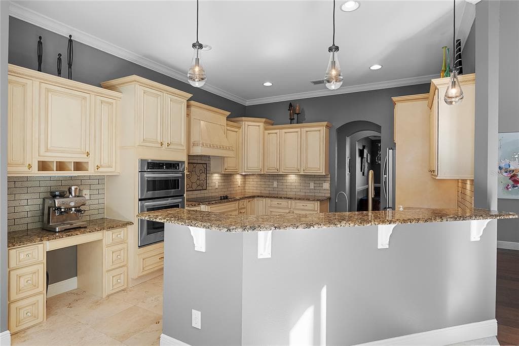 438 HARBOUR OAKS POINTE DRIVE photo 7