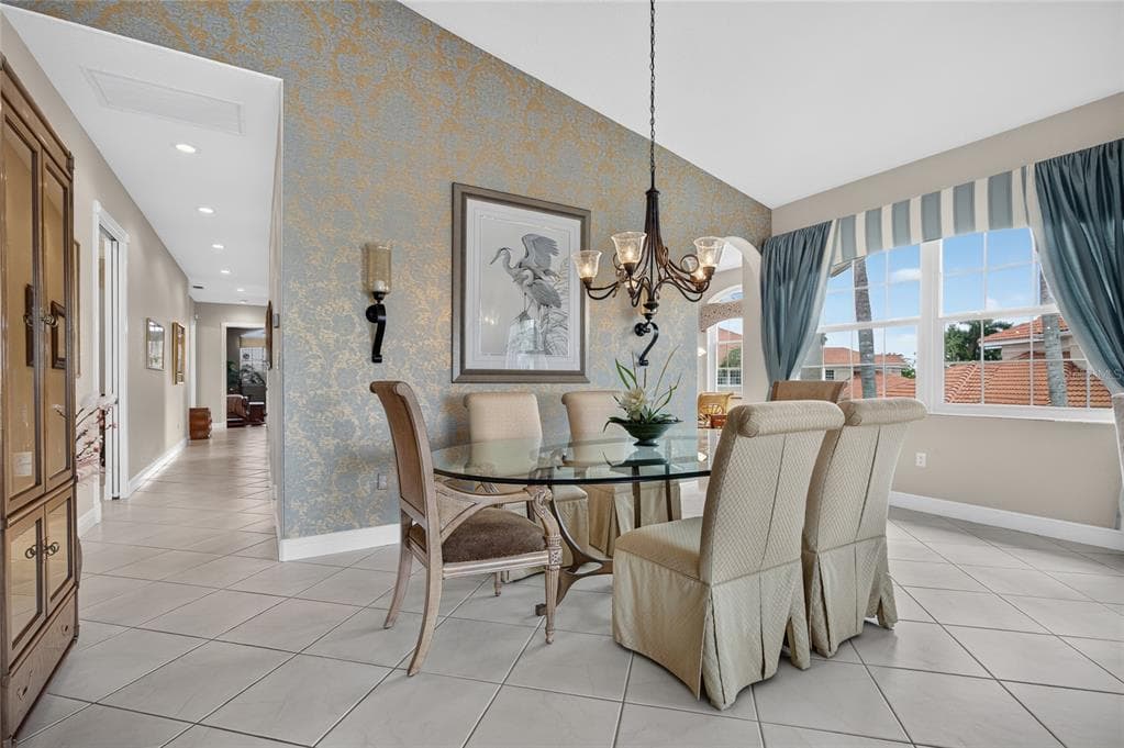 2590 TARPON COVE DRIVE 821 photo 16