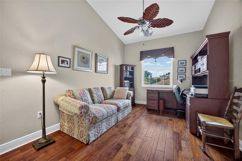 2590 TARPON COVE DRIVE 821 photo 9