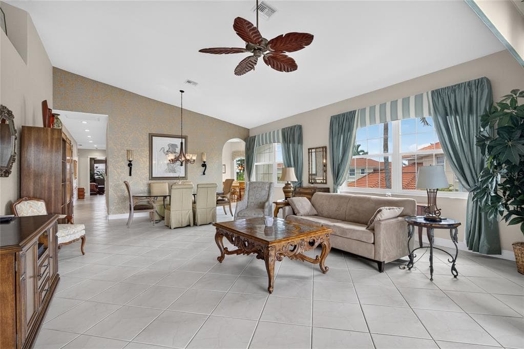 2590 TARPON COVE DRIVE 821 photo 18