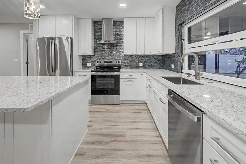 728 SPANISH MAIN DRIVE photo 8