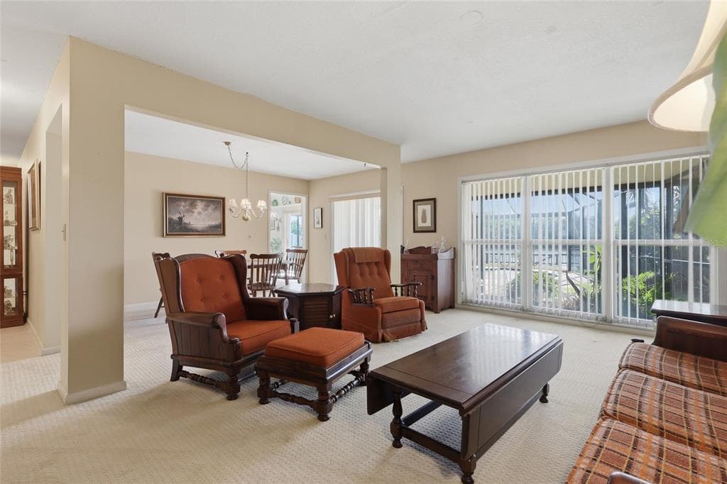 6811 TWELVE OAKS BOULEVARD photo 10