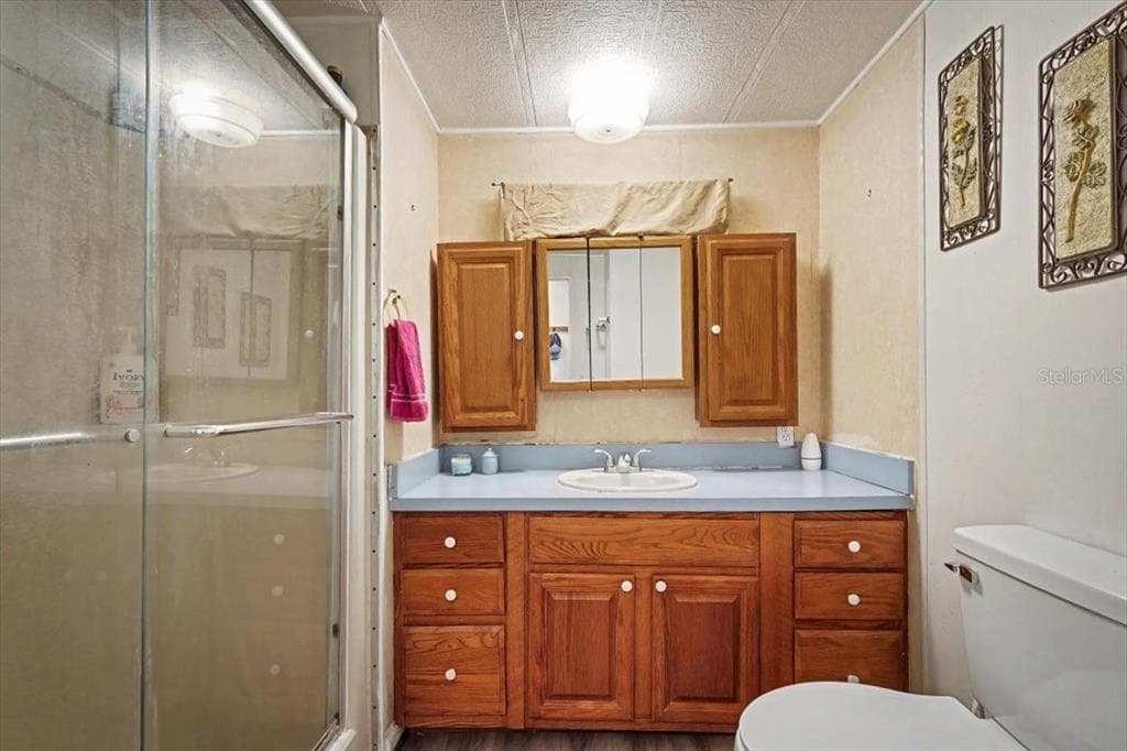 104 EDGEWATER ROAD photo 22