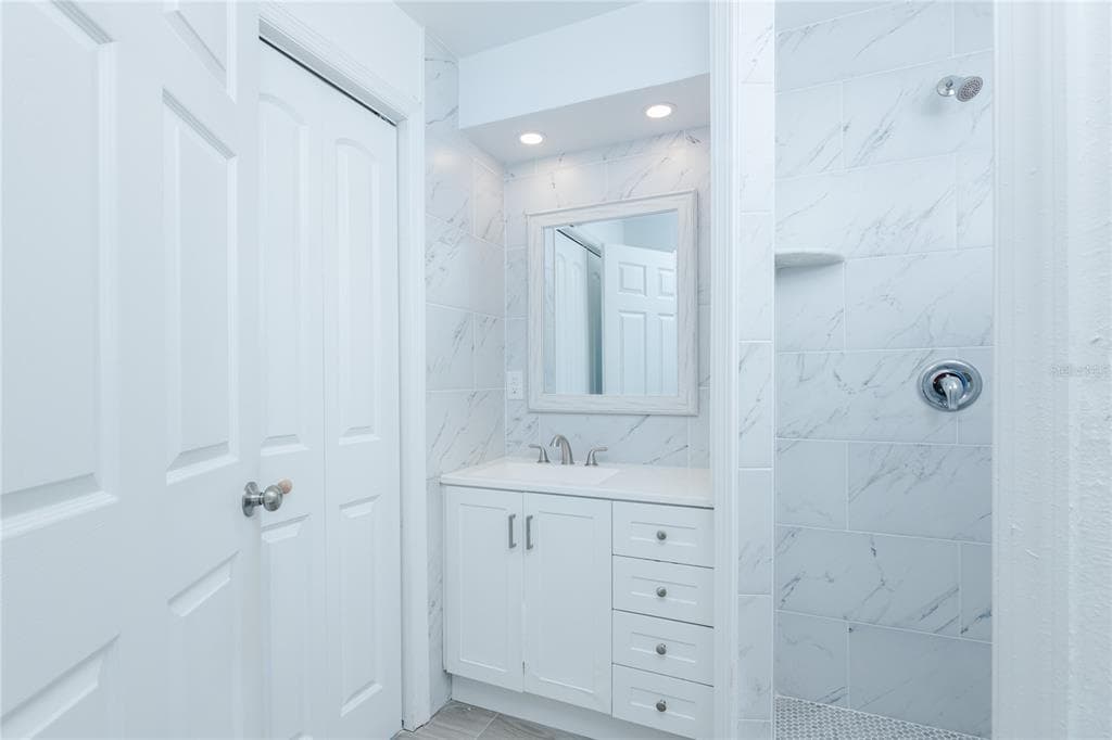 1808 STEVENSON ROAD photo 21