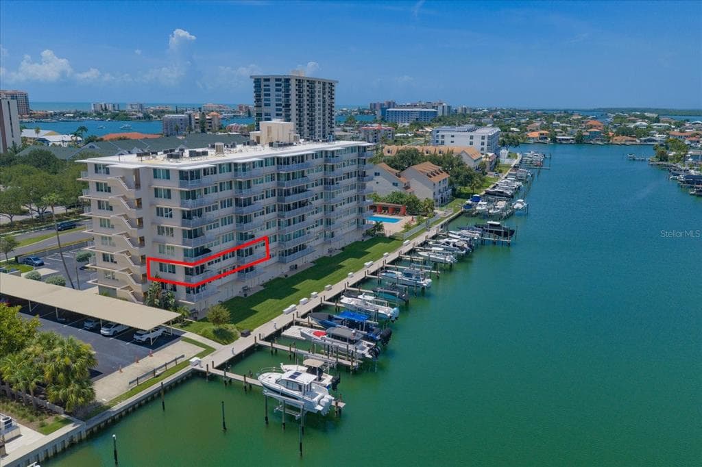 223 ISLAND WAY 2E photo 2
