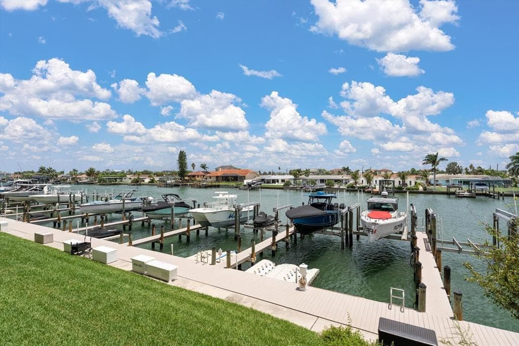 223 ISLAND WAY 2E photo 22