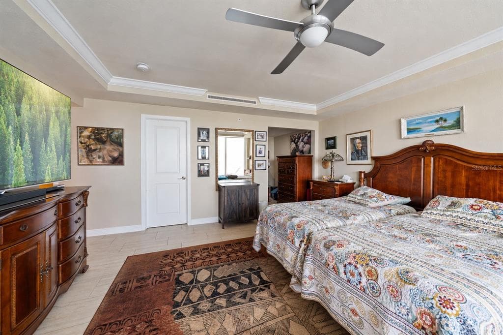 223 ISLAND WAY 2E photo 10