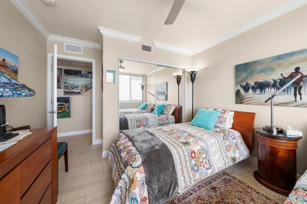 223 ISLAND WAY 2E photo 15
