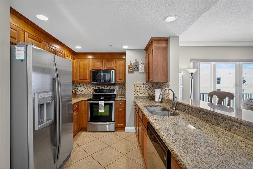 3799 S ATLANTIC AVENUE 601 photo 18