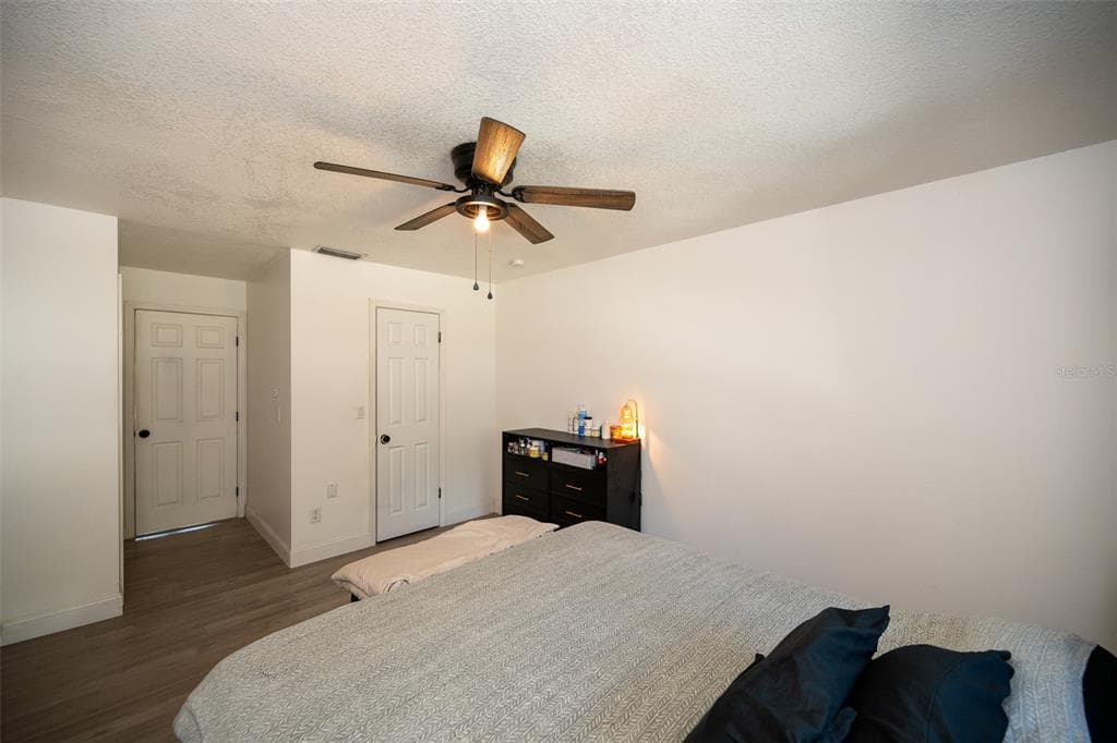 2131 HAINLIN COURT photo 20