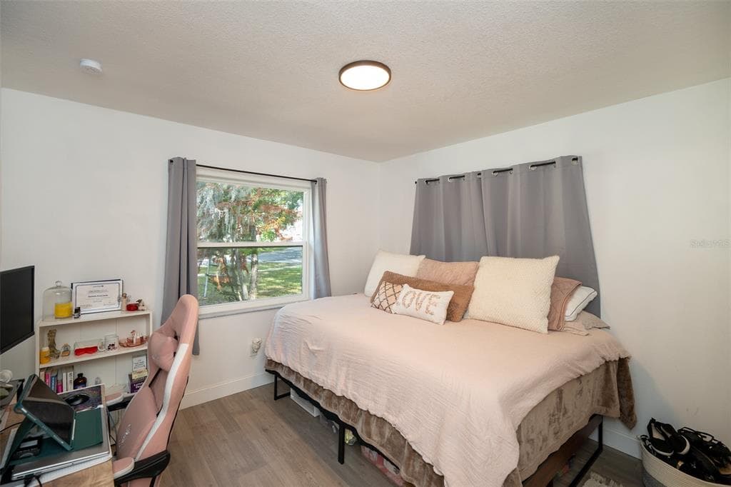 2131 HAINLIN COURT photo 11