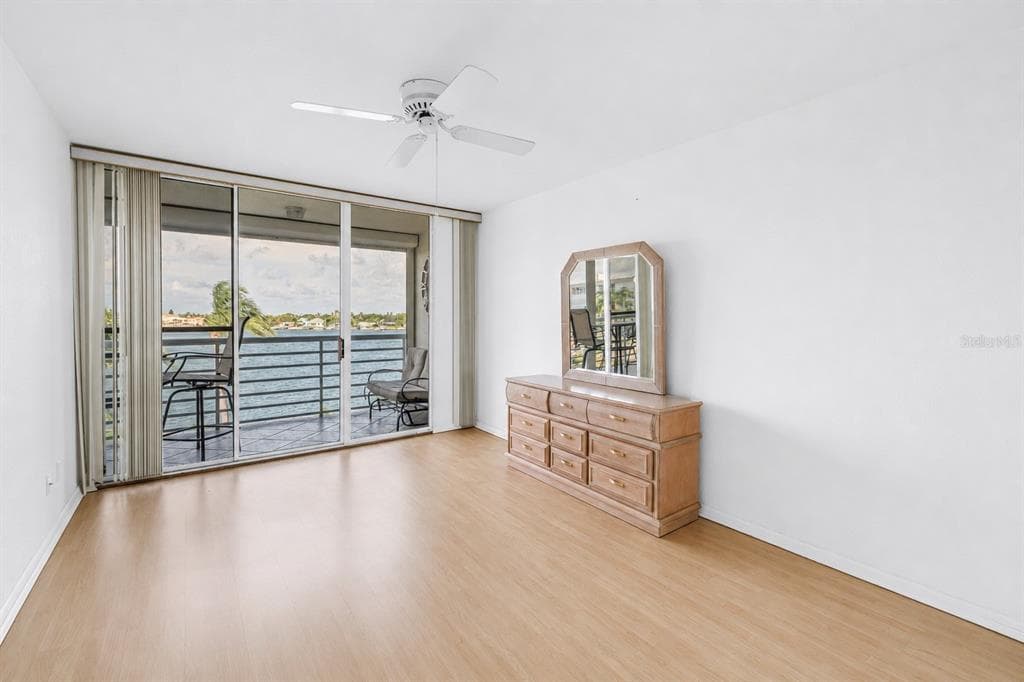 6001 BAHIA DEL MAR CIRCLE 428 photo 12
