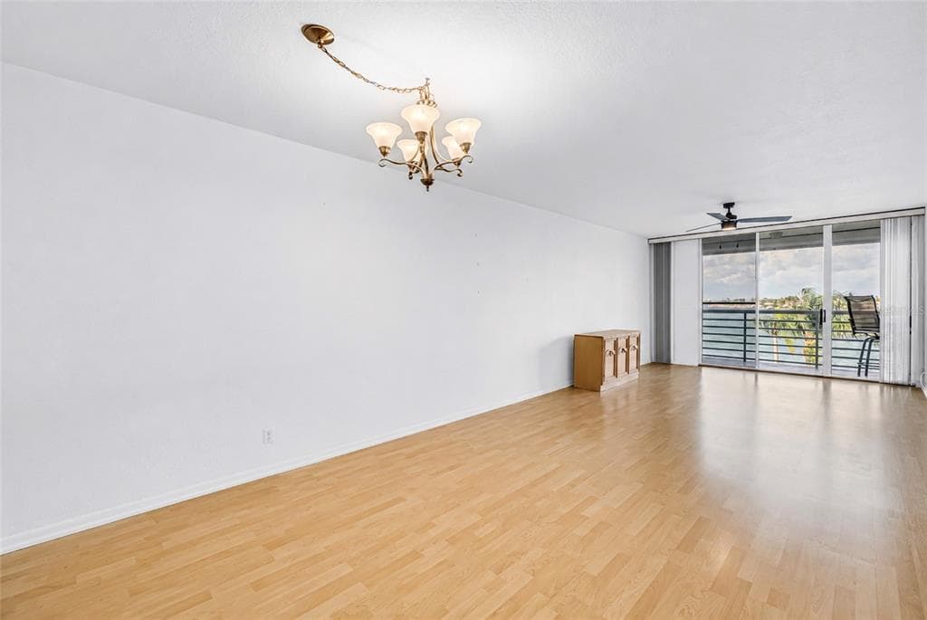 6001 BAHIA DEL MAR CIRCLE 428 photo 9