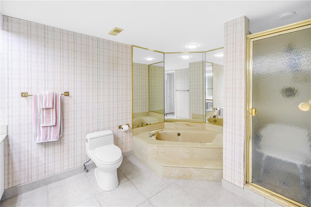 6500 SUNSET WAY 505 photo 22