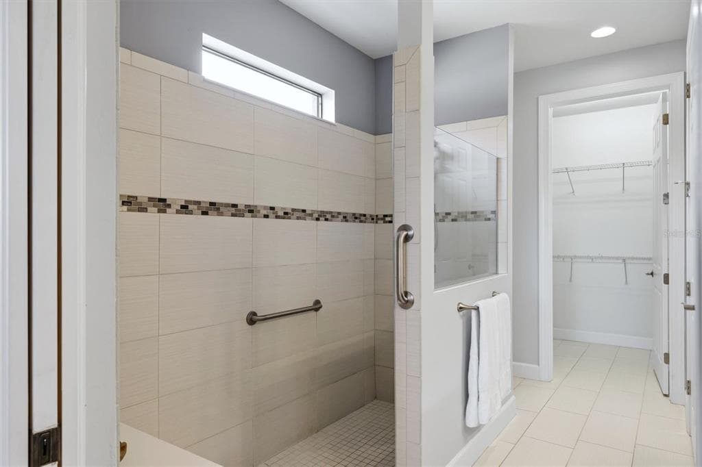 16932 PELHAM PLACE photo 25