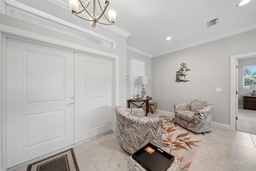 1182 YORKSHIRE STREET photo 15
