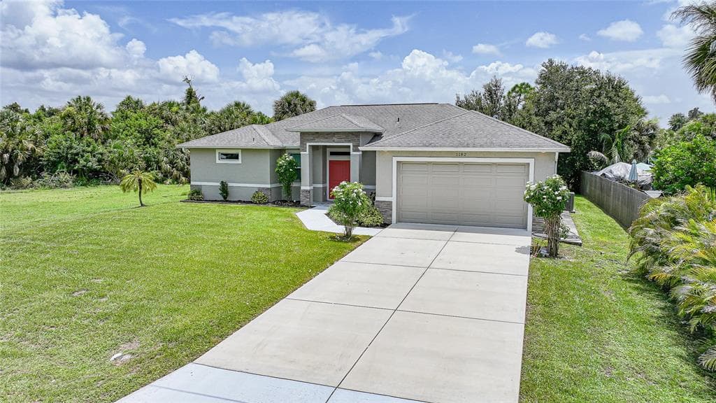 1182 YORKSHIRE STREET photo 4