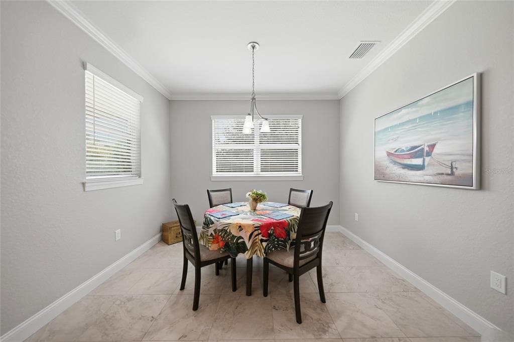 1182 YORKSHIRE STREET photo 21