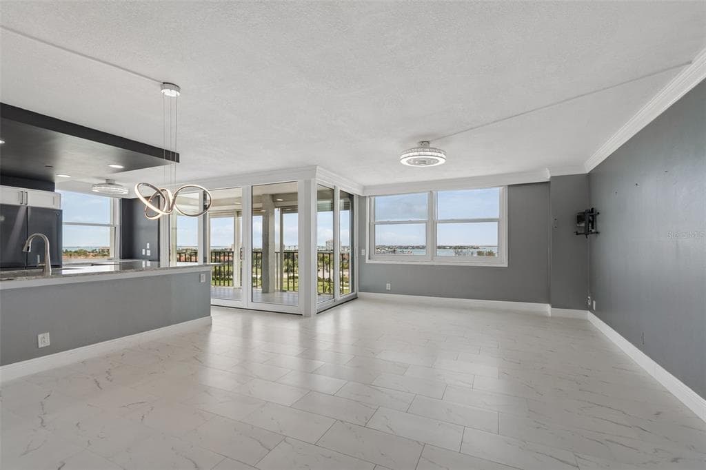 6265 SUN BOULEVARD 1004 photo 6