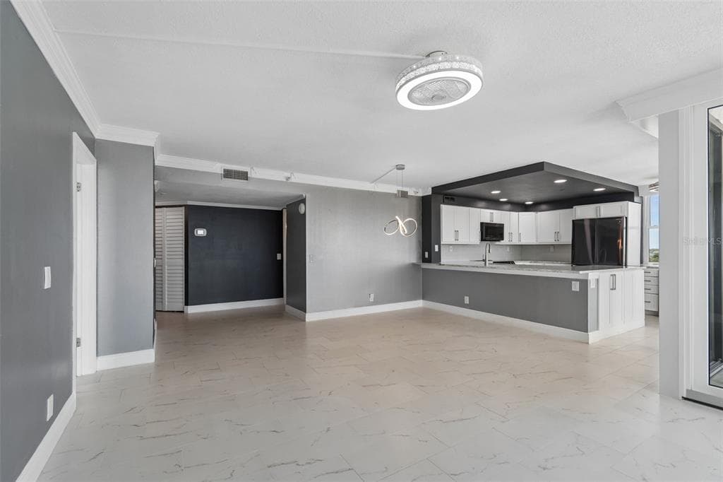 6265 SUN BOULEVARD 1004 photo 14