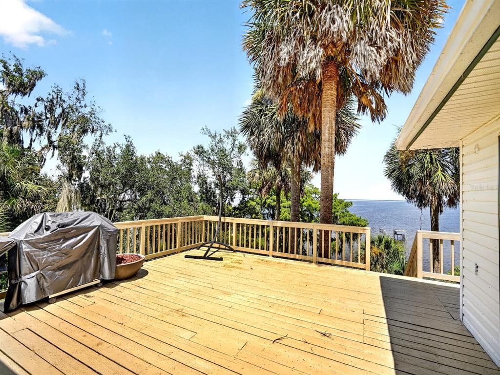8445 NE 310TH AVENUE photo 9