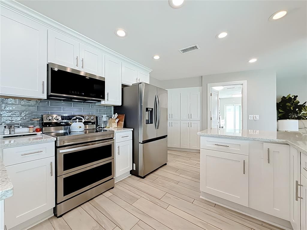 6351 3RD PALM POINT photo 15