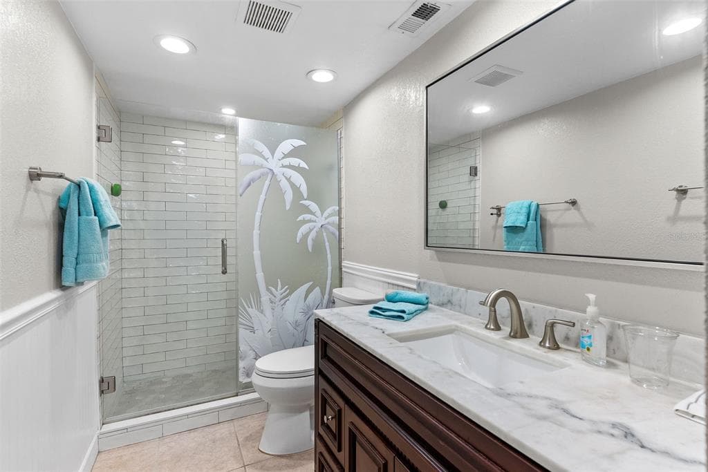 1230 GULF BLVD 1204 photo 23