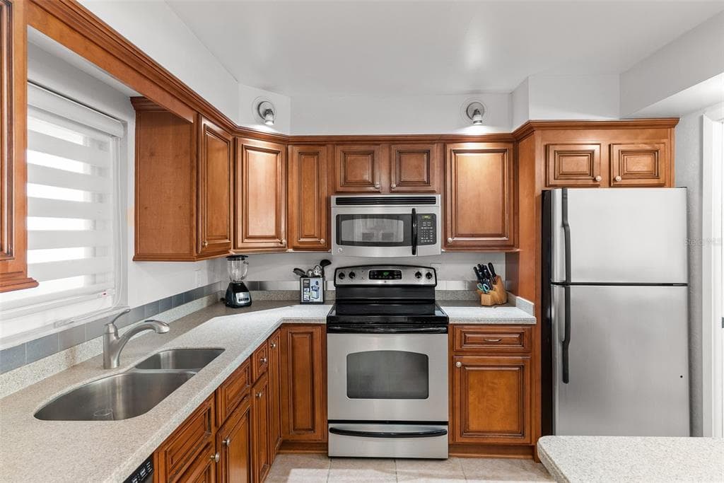 1230 GULF BLVD 1204 photo 13