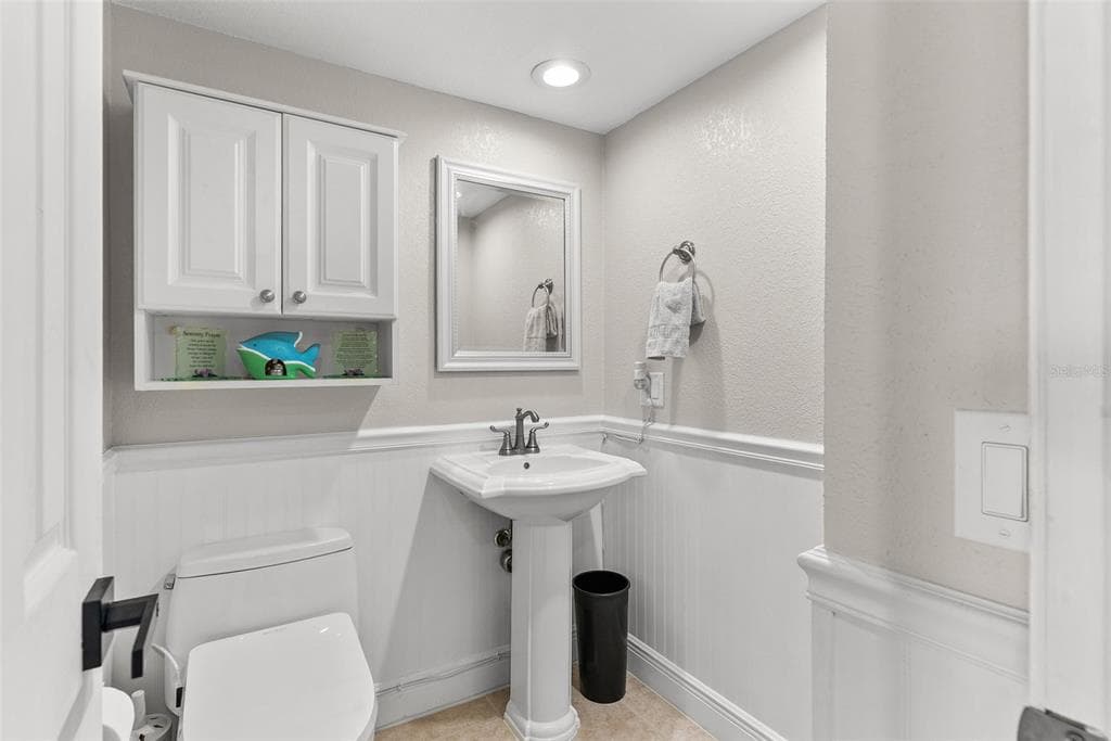 1230 GULF BLVD 1204 photo 16