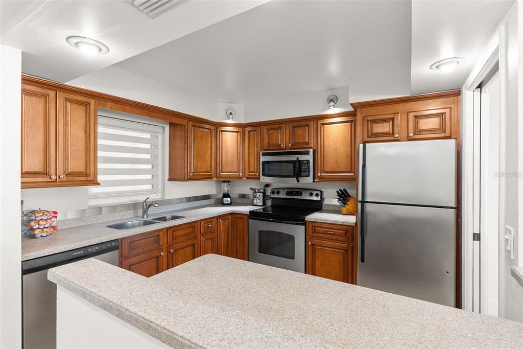 1230 GULF BLVD 1204 photo 12