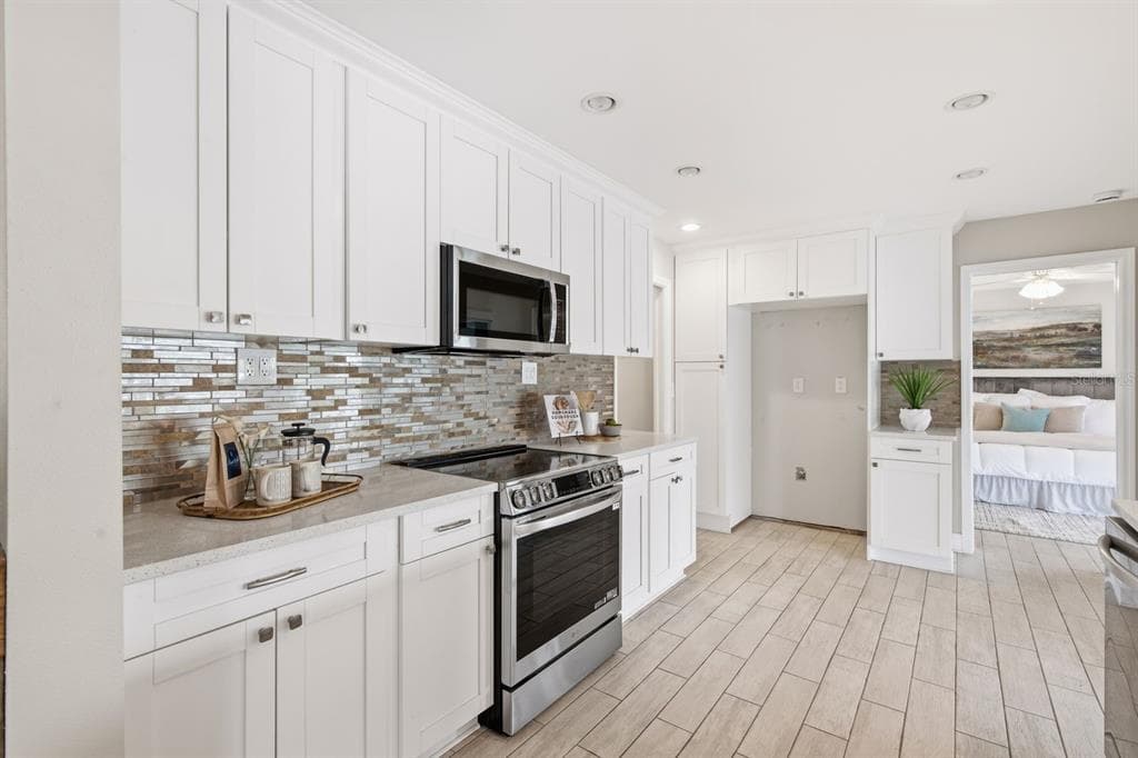 9903 SAN SEBASTIAN WAY photo 17