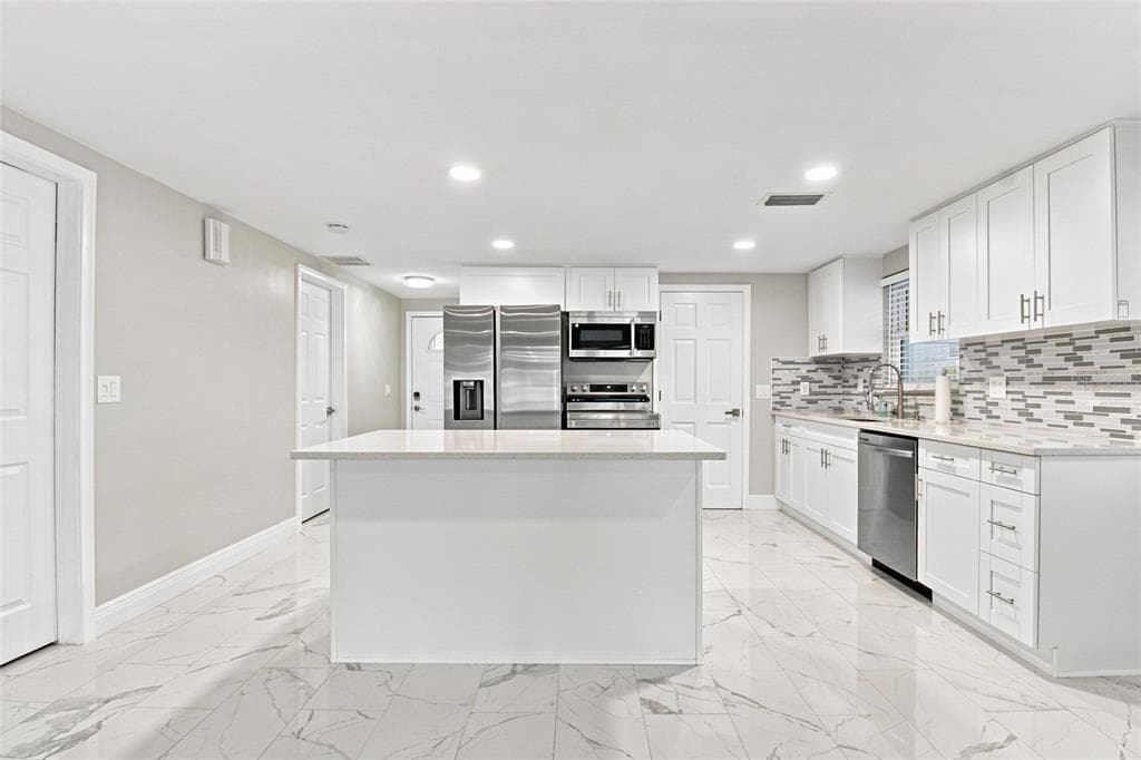4549 TOPSAIL TRAIL photo 17