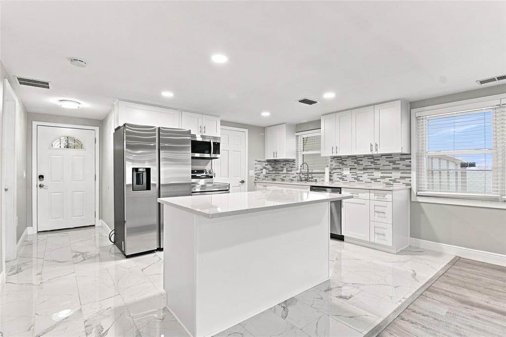 4549 TOPSAIL TRAIL photo 16