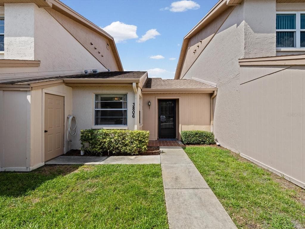 3806 STAYSAIL LANE photo 2