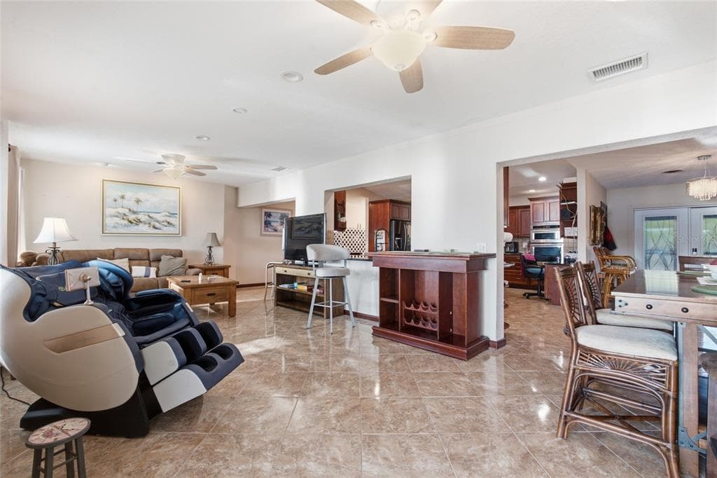 1818 DOLPHIN BOULEVARD S photo 17