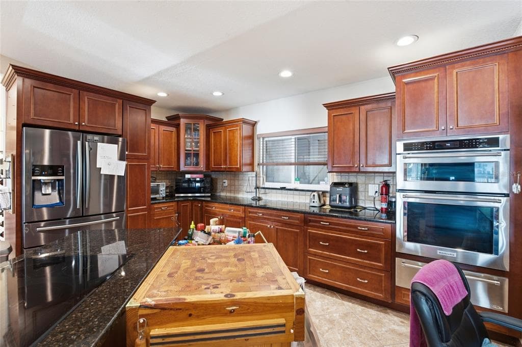 1818 DOLPHIN BOULEVARD S photo 14
