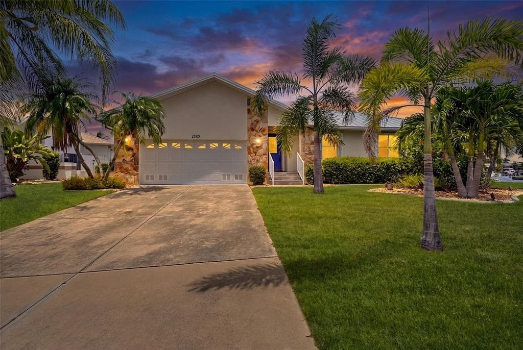 1230 SWAN COURT photo 1