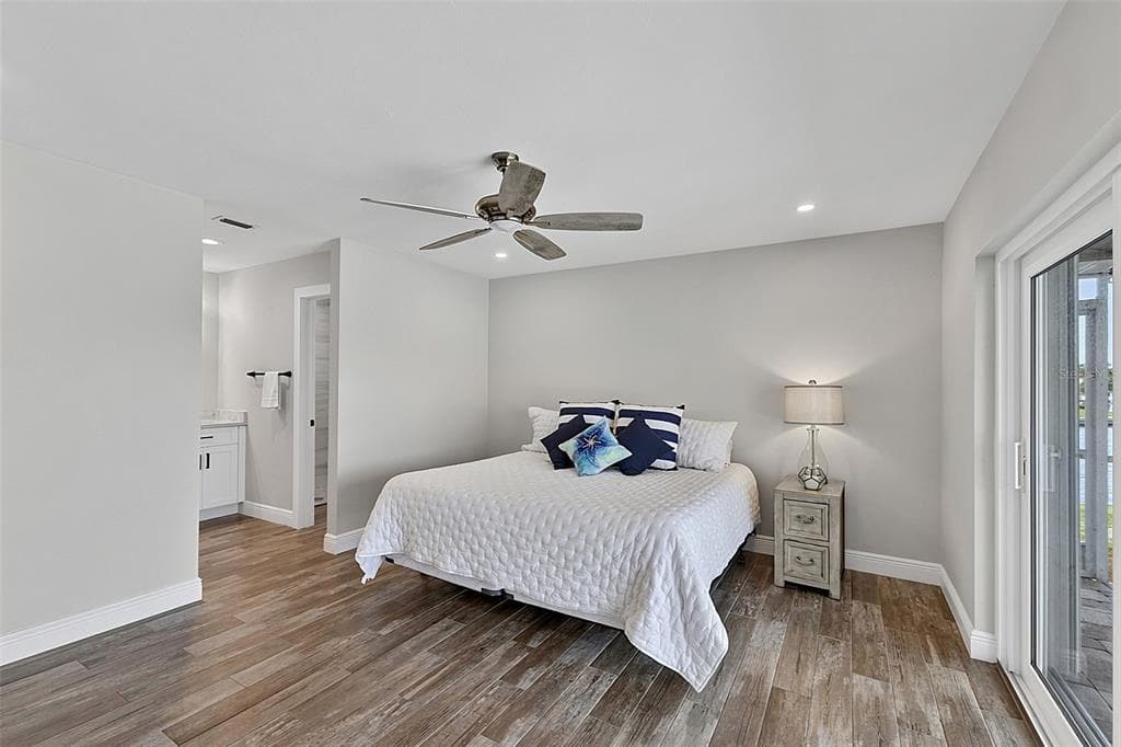 1230 SWAN COURT photo 20