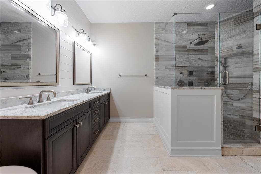 205 BRIGHTWATER DRIVE 205 photo 18