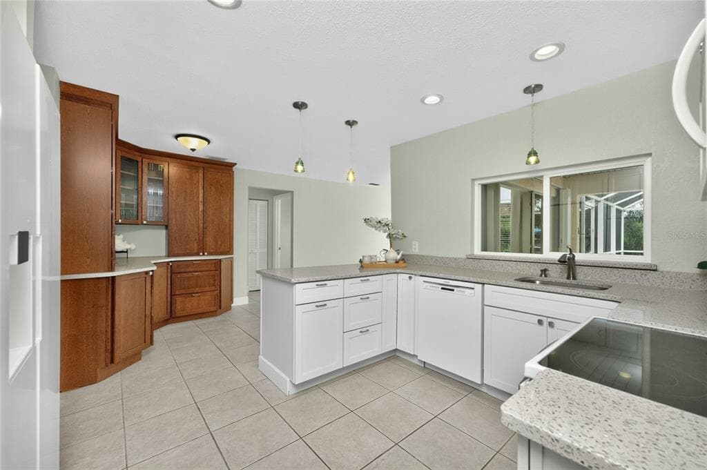 5105 ACKLEY TERRACE photo 17