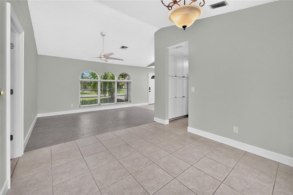 5105 ACKLEY TERRACE photo 16