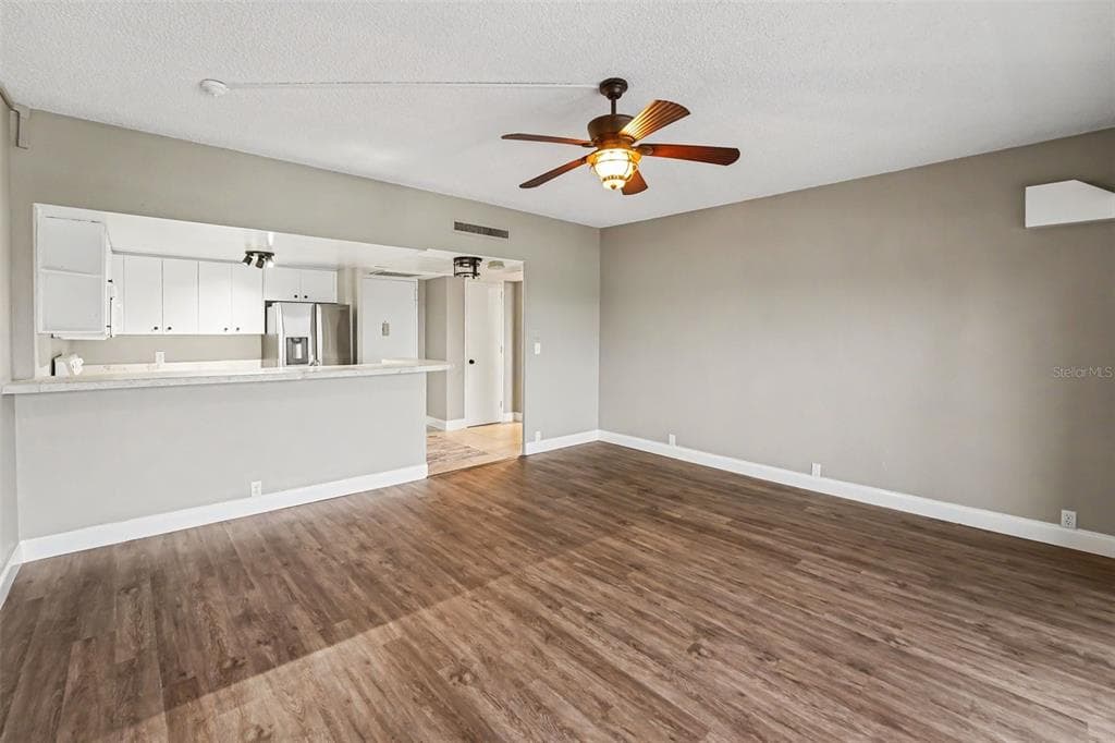 880 MANDALAY AVENUE C714 photo 23