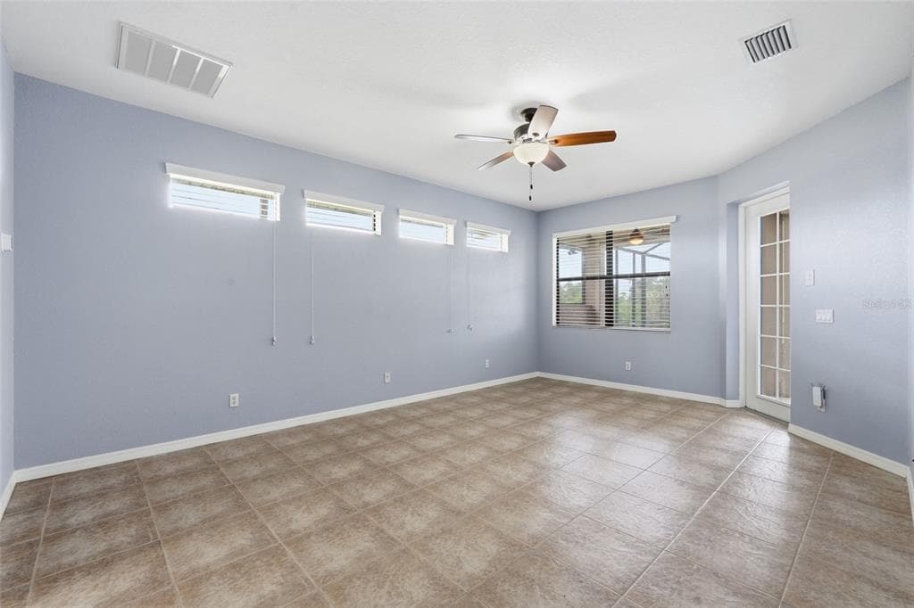 470 SPRING LAKE BOULEVARD NW photo 17